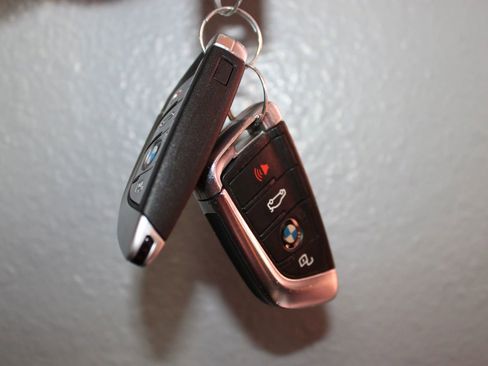 Used 2020 BMW 330i Sedan w/ Convenience Package image 43