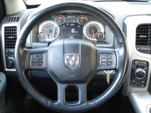 Used 2017 RAM 1500 Big Horn image 15