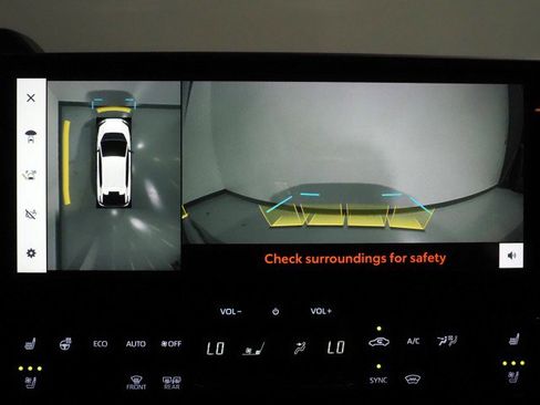 Used 2023 Subaru Solterra Touring AWD/4WD image 33