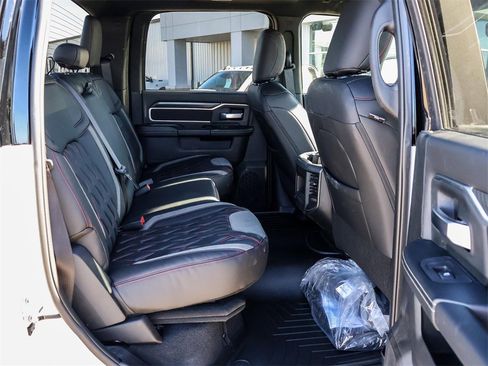 New 2025 RAM 2500 Big Horn image 28