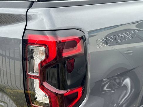 Used 2025 Ford Ranger XLT w/ Trailer Tow Package RWD image 7