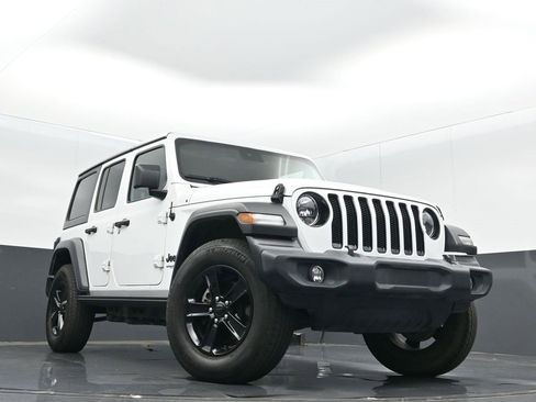 Certified 2019 Jeep Wrangler Unlimited Sport image 29