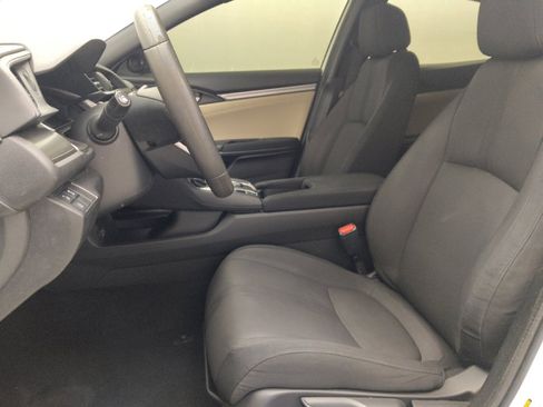 Used 2019 Honda Civic EX image 17