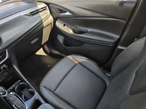 Used 2024 Buick Encore GX Sport Touring FWD image 15