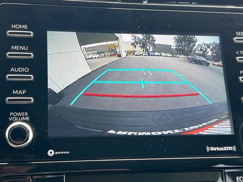 Used 2022 Toyota Prius LE image 19