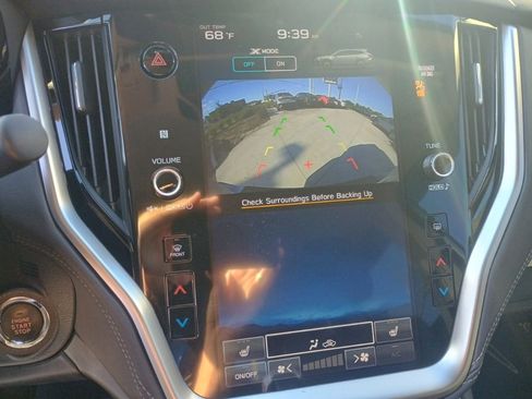 Used 2024 Subaru Outback Premium image 29