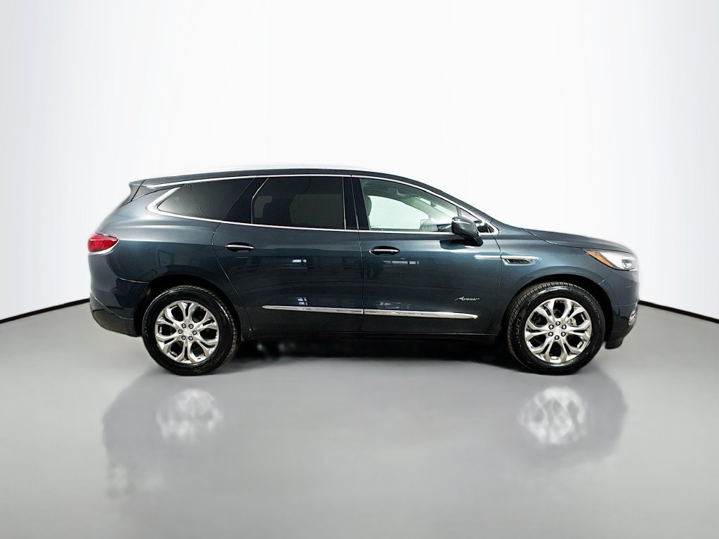 Used 2021 Buick Enclave Avenir w/ Avenir Technology Package AWD/4WD image 9