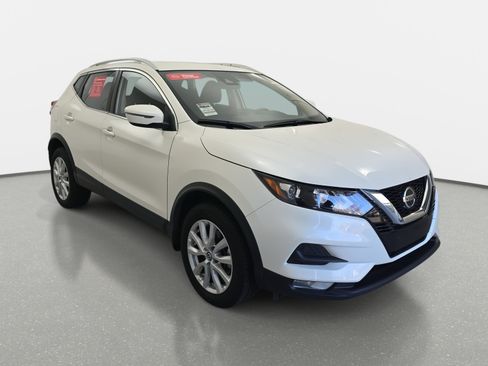Certified 2020 Nissan Rogue Sport SV w/ All-Weather Package image 3