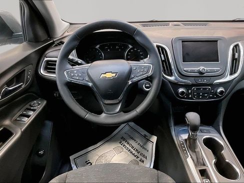 Used 2023 Chevrolet Equinox LT FWD image 10