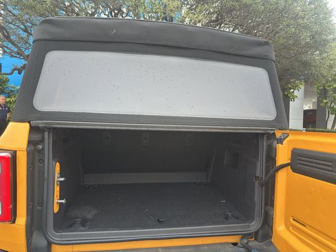 Used 2022 Ford Bronco Wildtrak image 7