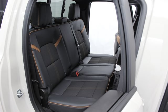 New 2026 GMC Canyon AT4 w/ Technology Plus Package AWD/4WD image 19
