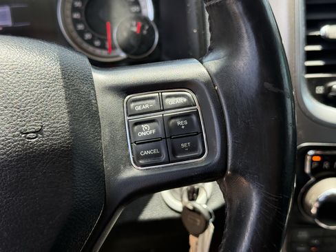 Used 2017 RAM 1500 Lone Star AWD/4WD image 16