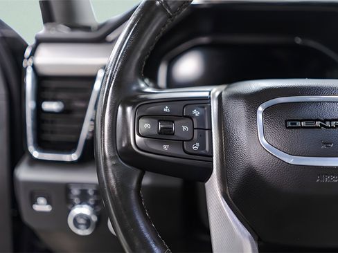 Used 2024 GMC Sierra 3500 Denali image 11