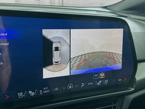 Used 2024 Chevrolet Equinox EV RS image 22