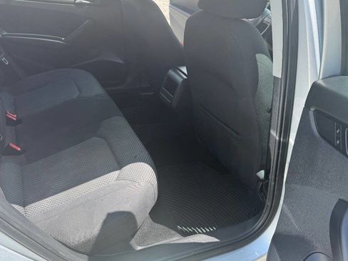 Used 2013 Volkswagen Passat 2.5 S image 13