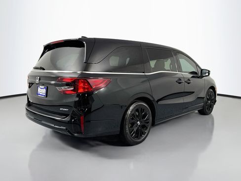 Certified 2025 Honda Odyssey Sport-L image 5