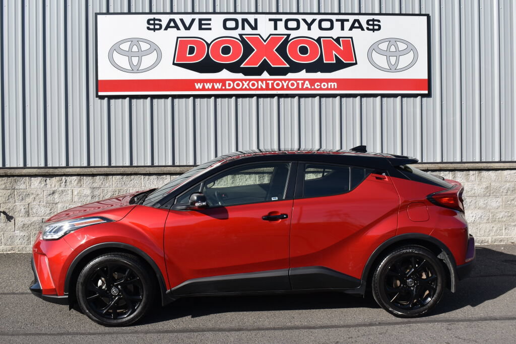 Used 2021 Toyota C-HR Limited FWD image 4