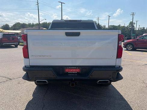 Used 2023 Chevrolet Silverado 1500 LT Trail Boss w/ Convenience Package II AWD/4WD image 5