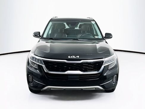 Used 2023 Kia Seltos SX AWD/4WD image 2