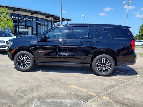 Used 2024 GMC Yukon AT4 w/ Technology Package image 3