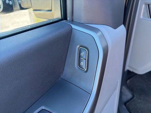 Used 2025 Ford F350 XLT image 24