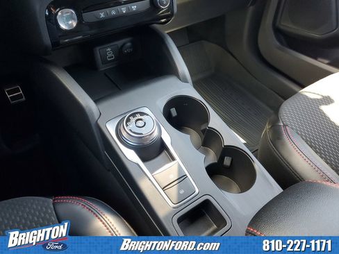 Certified 2024 Ford Escape ST-Line w/ Tech Pack #1 AWD/4WD image 28