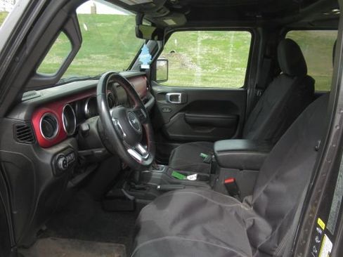 Used 2022 Jeep Gladiator Rubicon w/ LED Lighting Group image 3