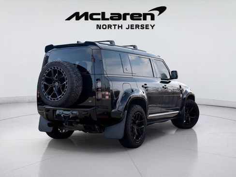 Used 2022 Land Rover Defender 110 V8 AWD/4WD image 11