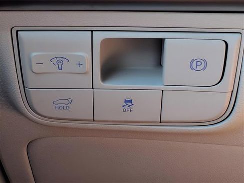 New 2026 Hyundai Tucson Limited image 24