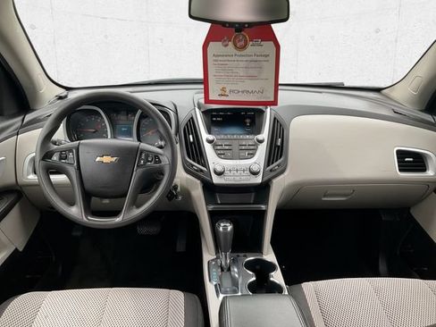 Used 2017 Chevrolet Equinox LS AWD/4WD image 12