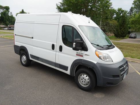 Used 2018 RAM ProMaster 2500 FWD image 8