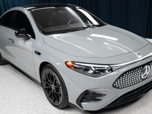 New 2027 Mercedes-Benz CLA 250+ image 3