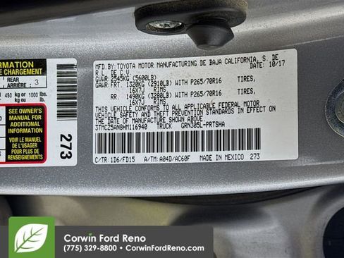 Used 2017 Toyota Tacoma TRD Off-Road image 32