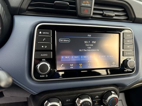 Used 2023 Nissan Versa SV image 21