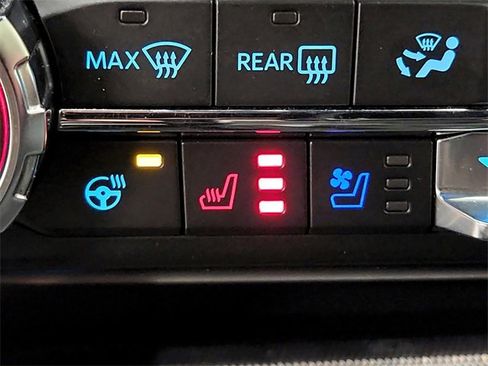 Used 2022 Ford F150 Lariat w/ Equipment Group 502A High image 26