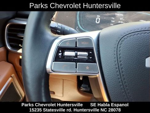 Used 2025 Kia Telluride EX X-Line AWD/4WD image 12