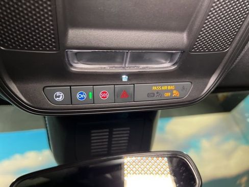 Used 2026 Chevrolet Equinox LT image 45