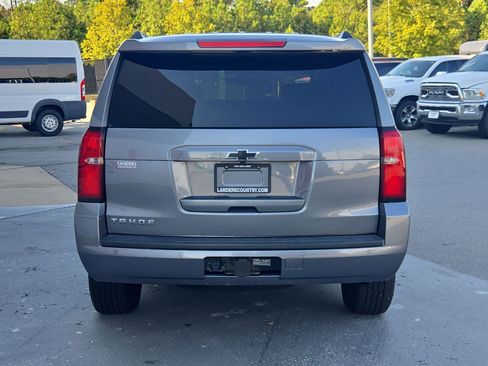 Used 2019 Chevrolet Tahoe LS AWD/4WD image 6