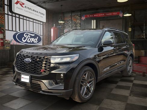 New 2026 Ford Explorer ST w/ Sun And Sound Package image 28