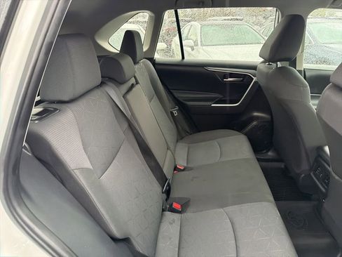 Certified 2025 Toyota RAV4 XLE AWD/4WD image 14