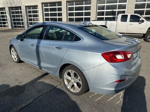Used 2017 Chevrolet Cruze Premier image 4