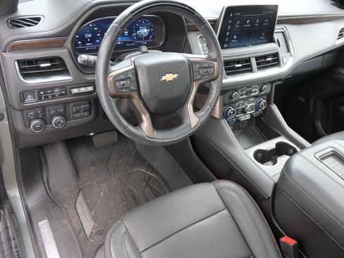 Used 2023 Chevrolet Tahoe High Country w/ Advanced Technology Package AWD/4WD image 11