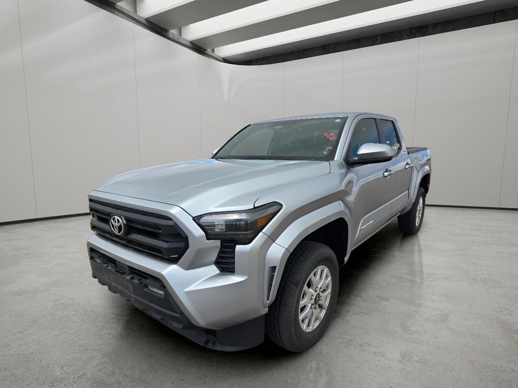 Used 2025 Toyota Tacoma SR5 AWD/4WD image 1