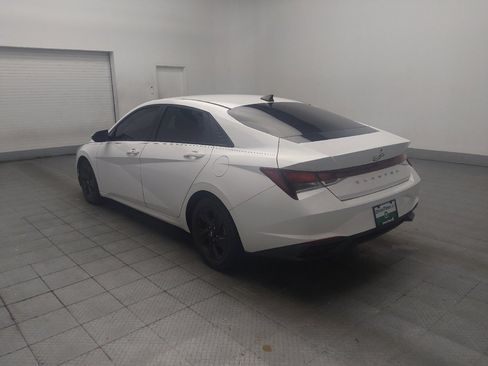 Used 2021 Hyundai Elantra SEL FWD image 5