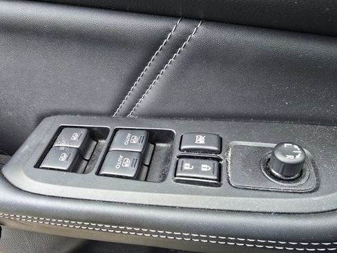 Used 2018 Subaru Outback 3.6R Limited image 14