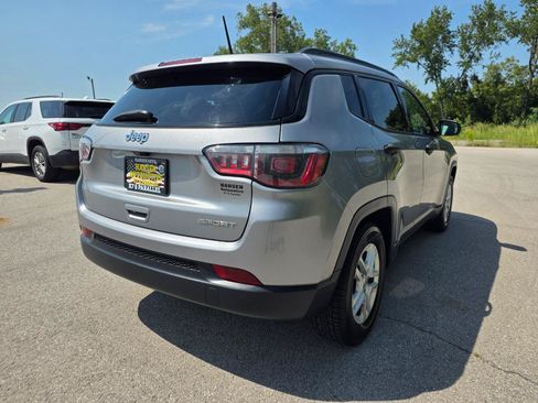 Used 2018 Jeep Compass Sport FWD image 8