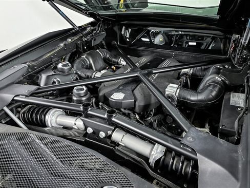 Used 2017 Lamborghini Aventador LP 750-4 Superveloce AWD/4WD image 12