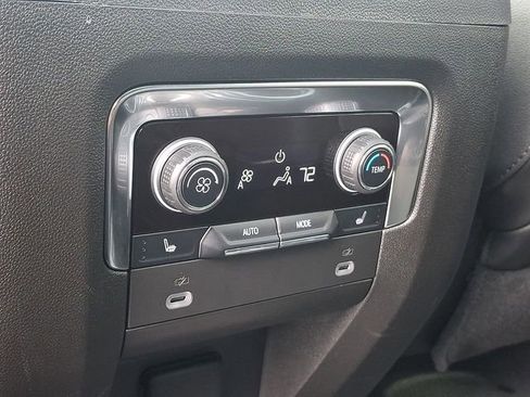 Used 2024 Chevrolet Suburban High Country AWD/4WD image 25