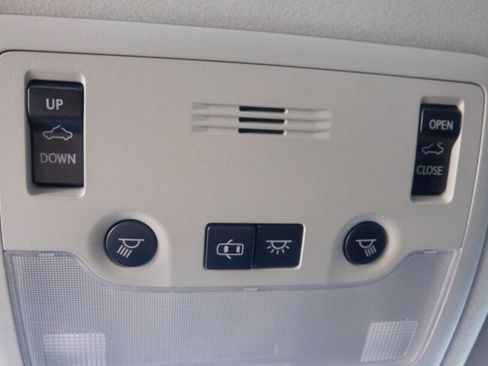 Used 2015 Lexus IS 250 image 29