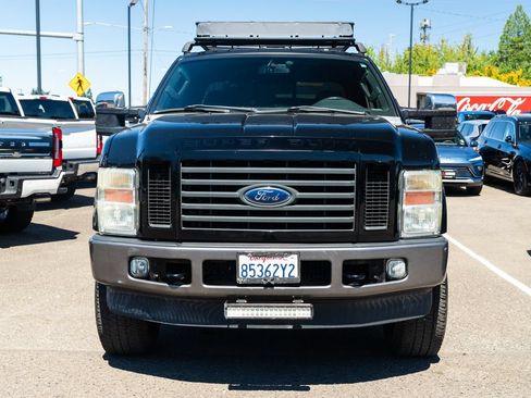 Used 2009 Ford F250 FX4 AWD/4WD image 2